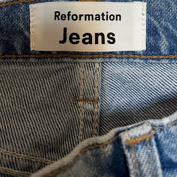 Reformation Cynthia shadow high rise long jeans in Niagara - Picture 14 of 15